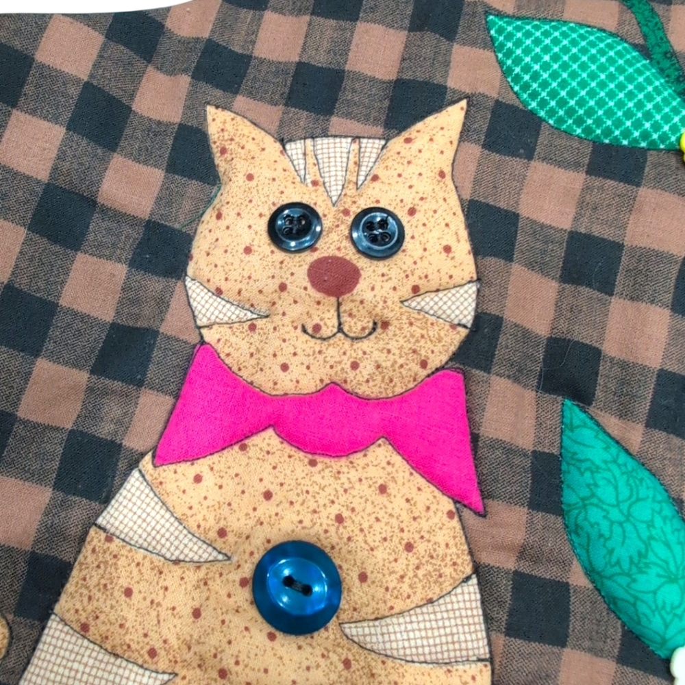 Vintage Quirky Patchwork Vest with Cat and Floral Design - Picture 8 of 11